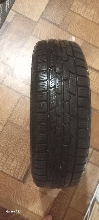 Продам зимние шины