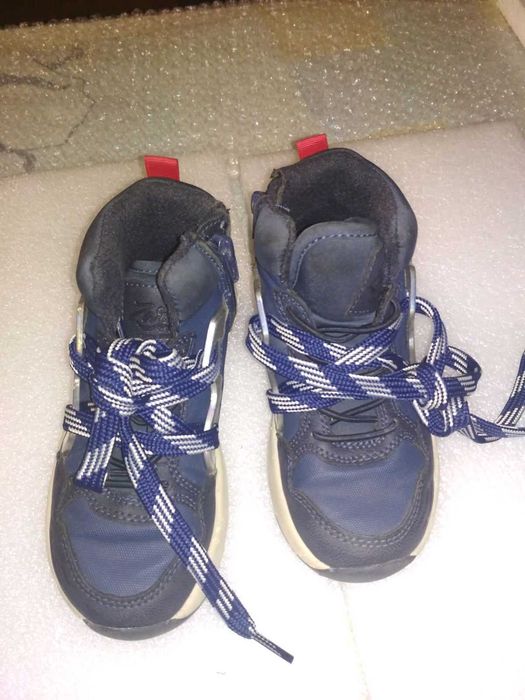 Кроссовки детские Zoro б.у