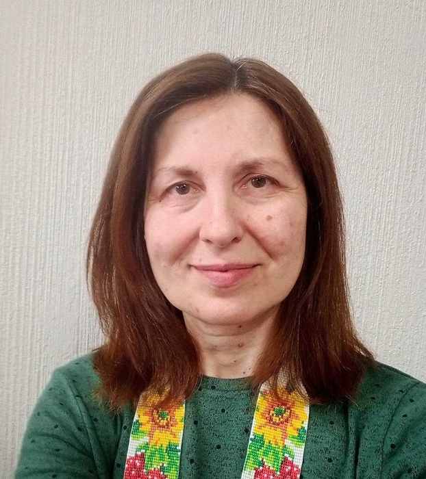 Репетитор з української мови та літератури | Кандидат наук | НМТ, ЗНО, 5–11 класи | Онлайн
