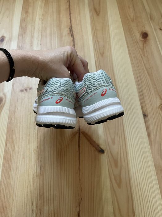 Дитячі кросівки ASICS, оригінал, р. 28
