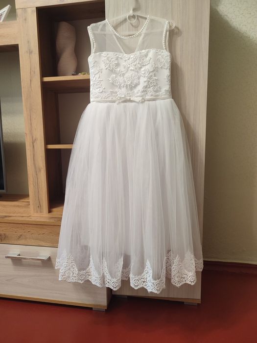 Плаття для дівчинки 135/146