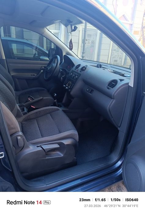 Volkswagen caddy 2011 год дизель