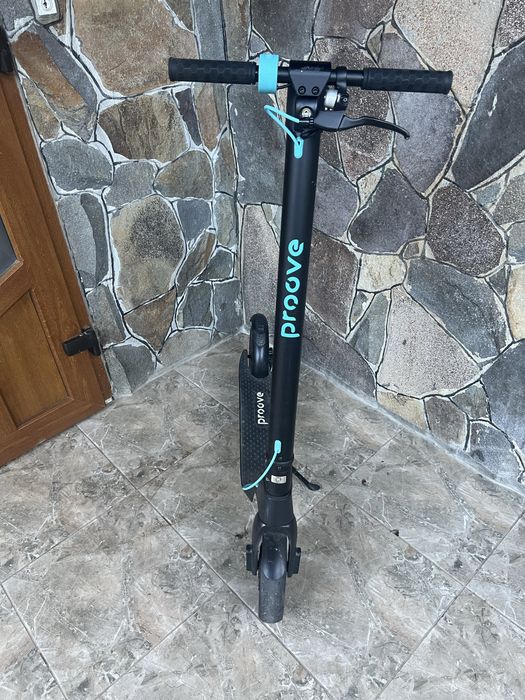 Продам електросамокат