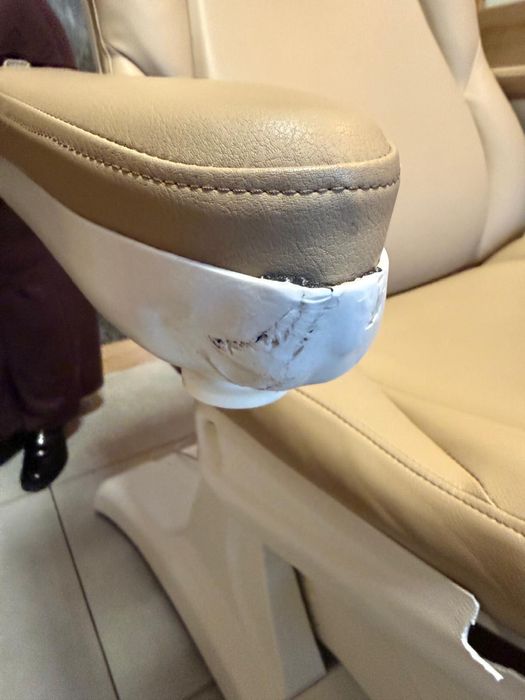 Fotel kosmetyczny fotel podologiczny elektryczy regulowany