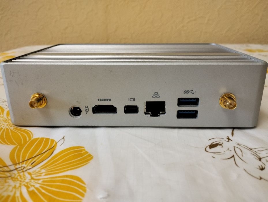 Портативный компьютер TERRA pc-micro 5000p