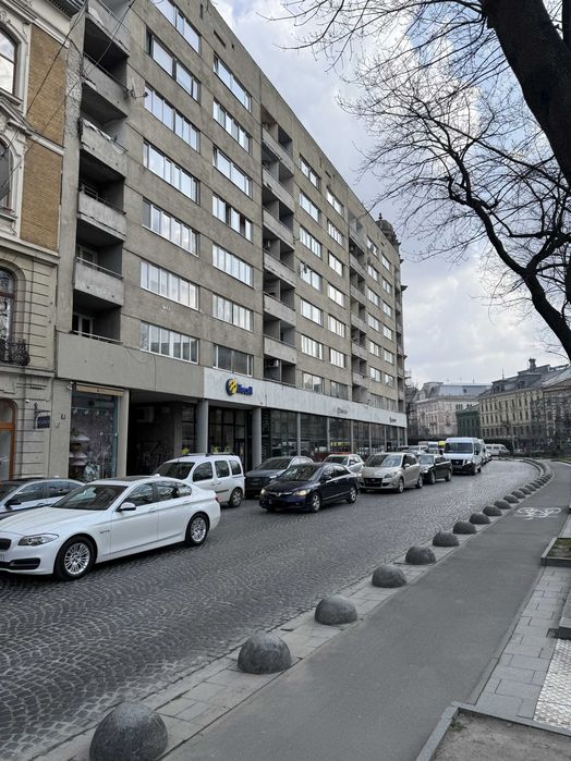 Преміальна комерційна нерухомість у центрі Львова | просп. Свободи, 6 | 830,5 м²