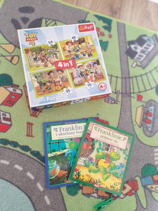 Puzzle plus książki toystory i Franklin