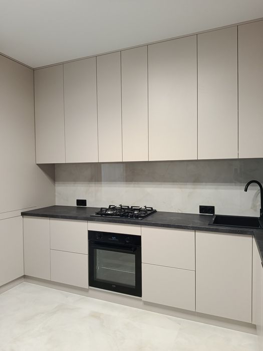Продаж 1-к квартира Озерна, вулиця Кармелюка, зупинка Агора, Рауш