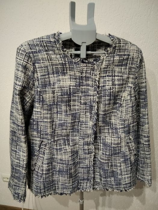 Жіночий піджак новий блакитних кольорів