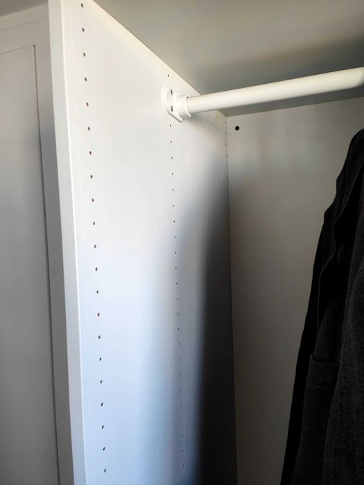 Roupeiro individual sem porta IKEA