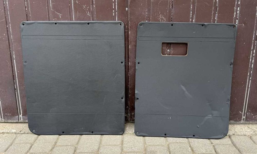 Tapicerka osłona płyta wygłuszająca drzwi tył skrzydłowych lewa prawa ciemna antracyt VW T5 LIFT T6 CALIFORNIA CARAVELLE MULTIVAN 7H9867611 7H9867612
