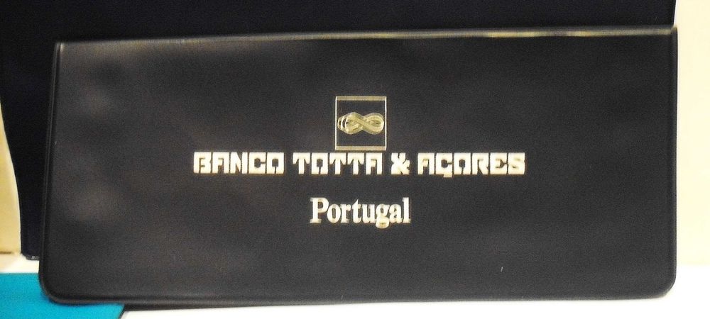 Banco Totta & Açores - 21 brindes antigos anos 80 / 90