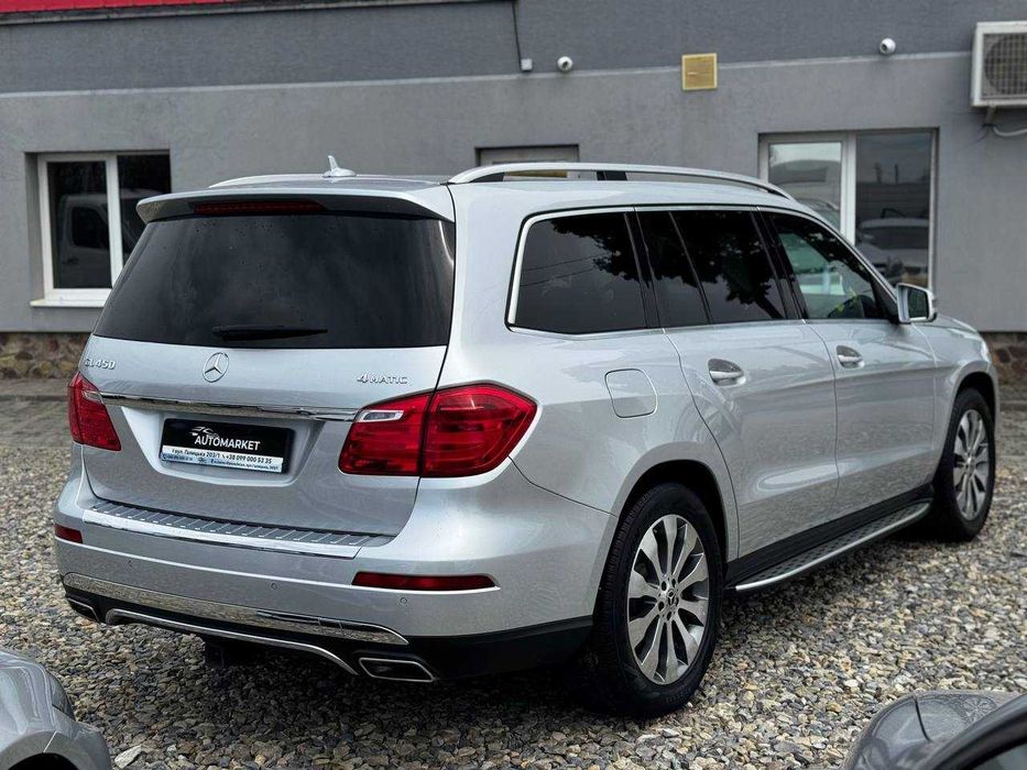 Mercedes-Benz GL450 2015рік 3.0 Бензин