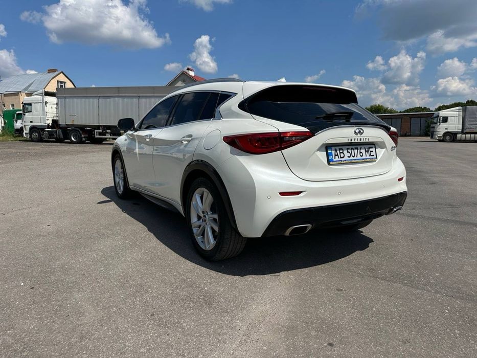 Infiniti QX30 2017