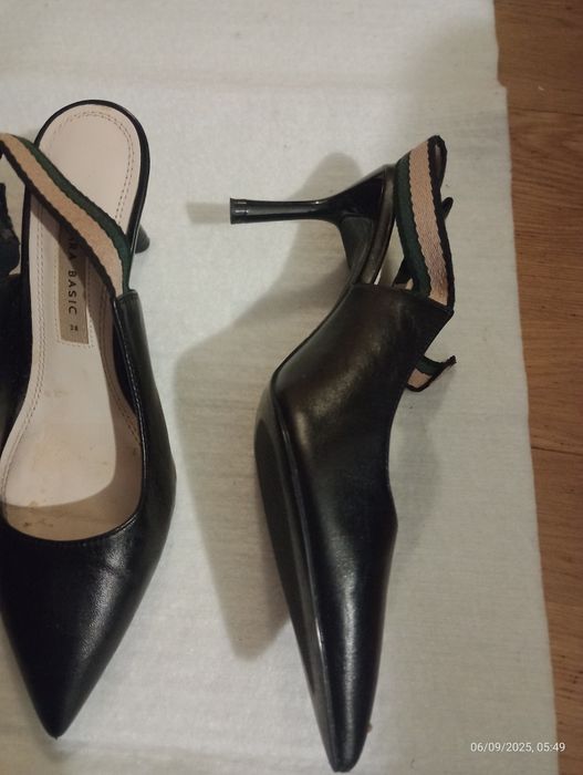Босоніжки ZARA BASIC