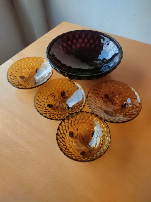 Set of Brown Glass Bowls.
