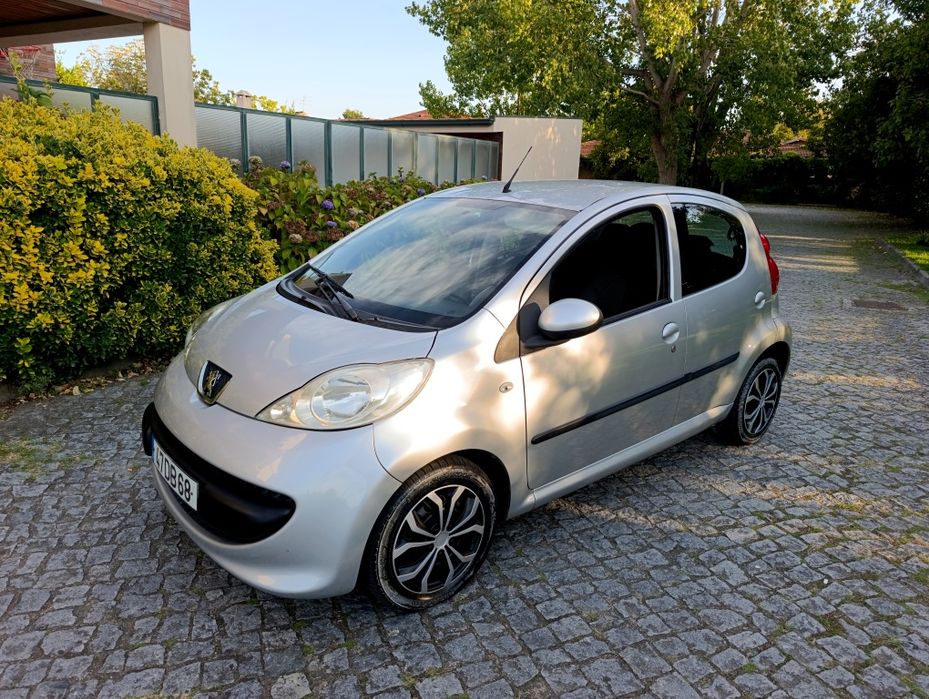 Peugeot 107 1.0  gasolina