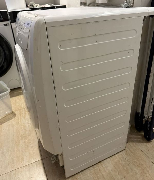 Сушильна машина Zanussi