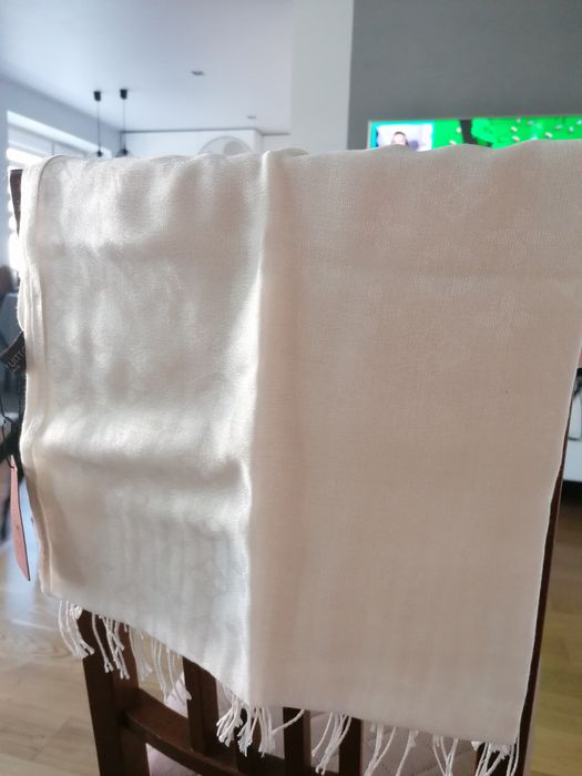 Louis Vuitton biały szal nowy