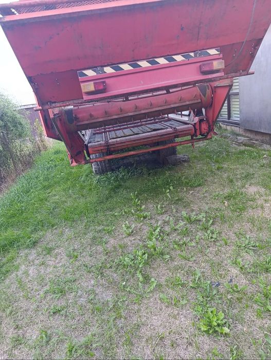 Przyczepa samozbierająca Kemper