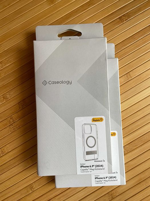 Чохол Caseology Capella Mag Kickstand для iPhone 16 Pro Max Clear Gray
