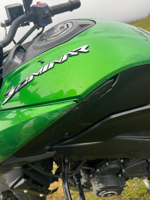 Bajaj Dominar 400 ug