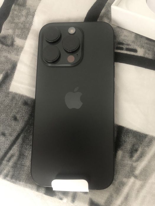 Telefon iphone 16 pro 128 GB