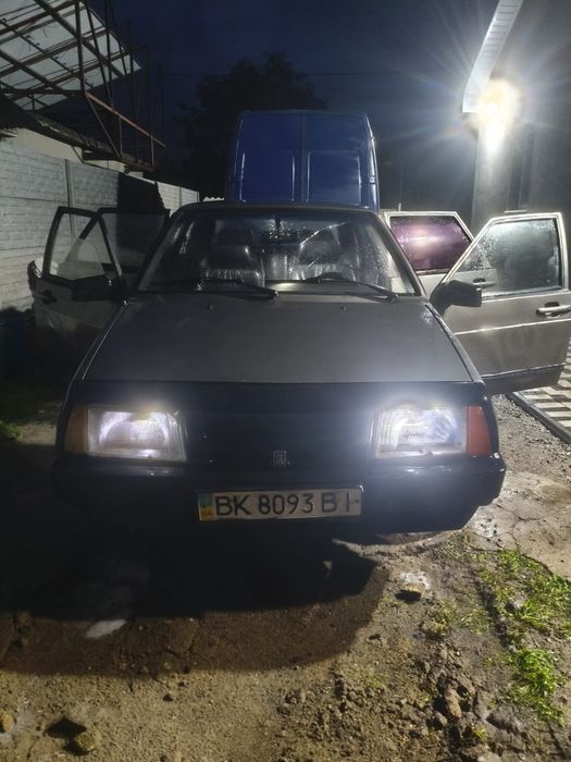 Продам Ваз 2109 1991 года 1.3 5 ступка по тех паспорту