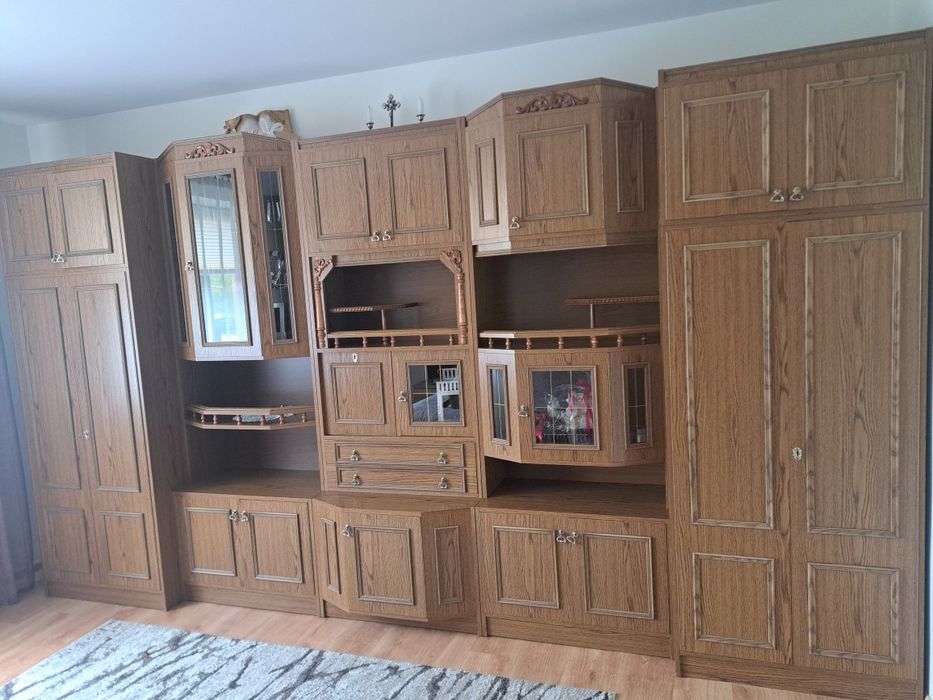 Meble pokojowe w bardzo dobrym stanie