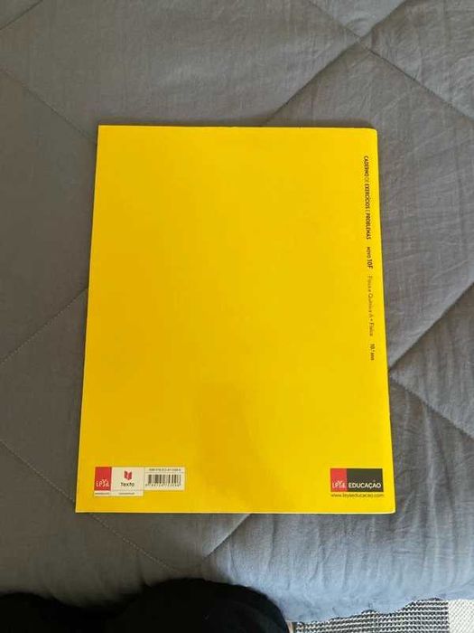 Livro de Exercícios de Física do 10.ºano