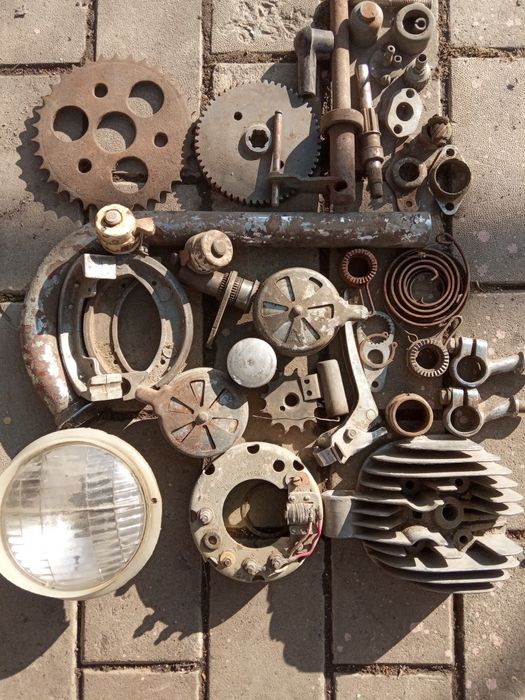 Запчастини до мопеду Верховина