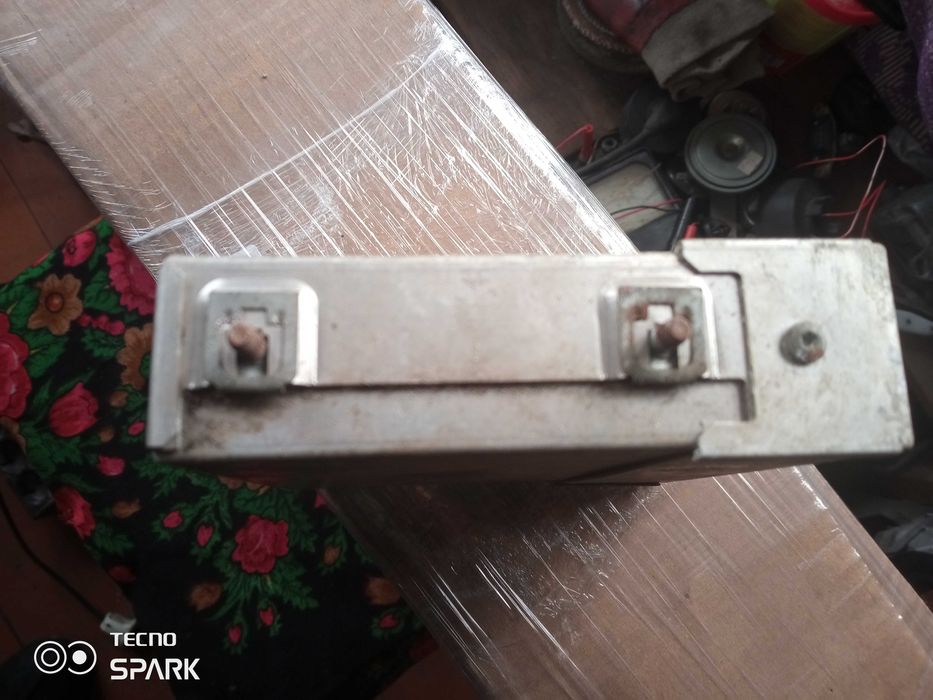 Опель Аскона блок управления двигателем.