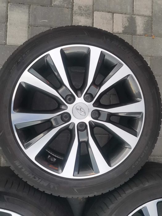 Felgi HYUNDAI i30 i40 Tucson ix35 7Jx17H2 5x114,3 ET53 TPMS