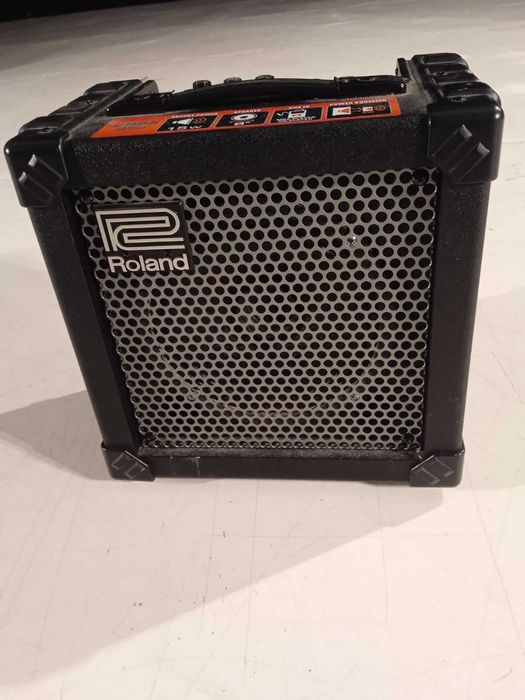 Комбопідсилювач Roland Cube 15x