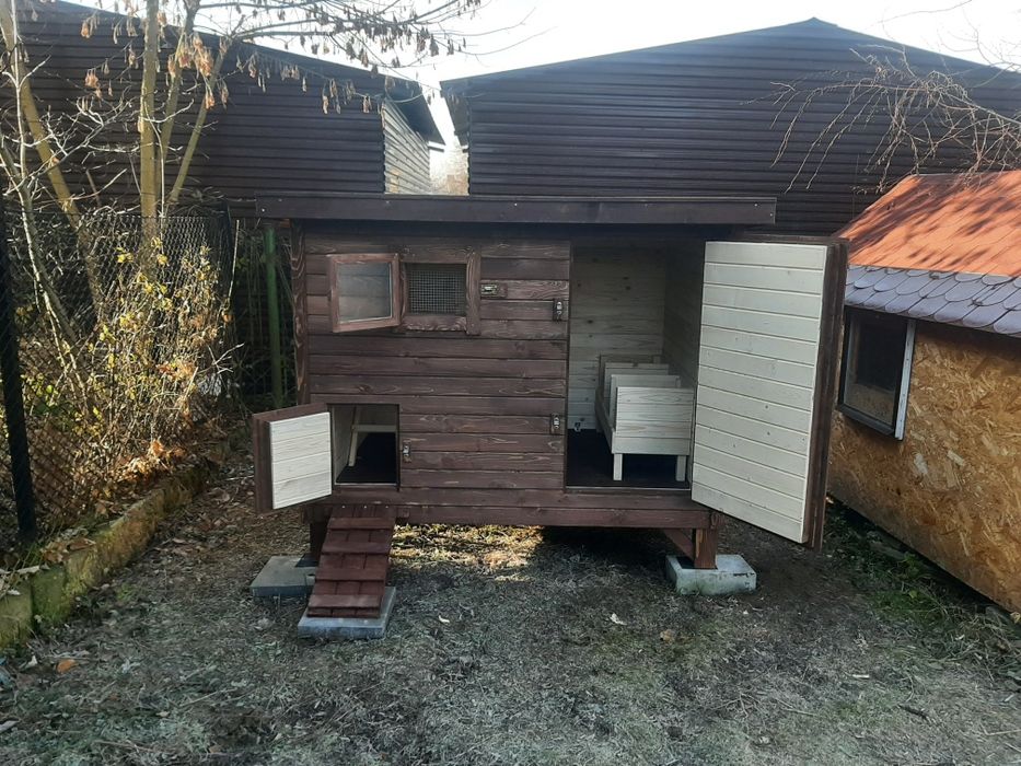 Kurnik dla kur drewniany