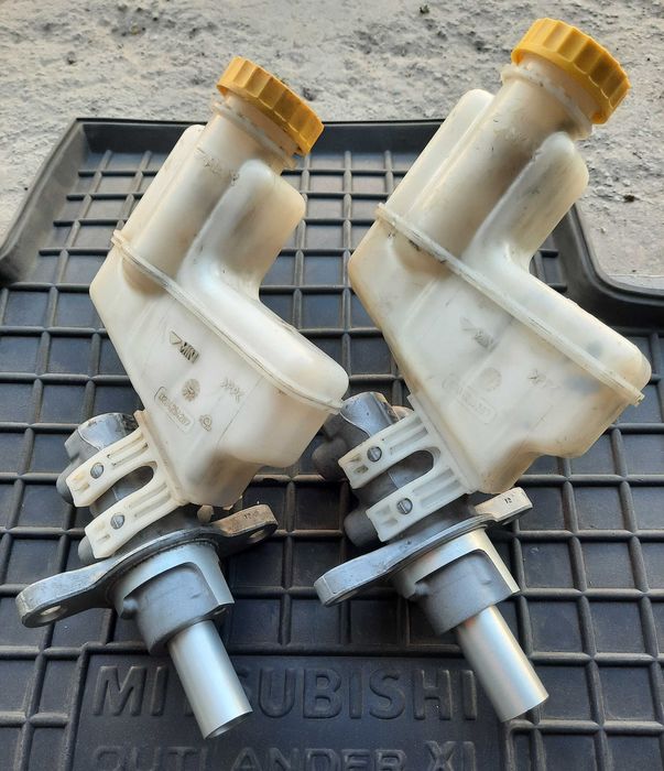 Главный тормозной цилиндр Fiat Doblo 2005-2009г.в