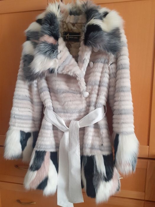 Casaco td em Pêlo sintético ( ANTON &  MODA) C/ Novo