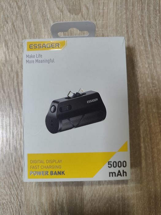 Кишеньковий павербанк Essager з роз'ємами для iPhone та Android