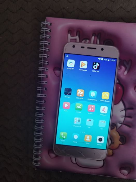 Смартфон в наявності в робочому стані