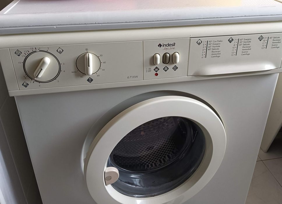 Vendo máquina de lavar roupa