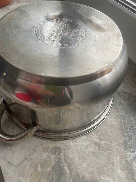 Кастрюля нержавійка 2,5 л б/у