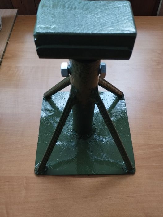 Підставка-козлик.