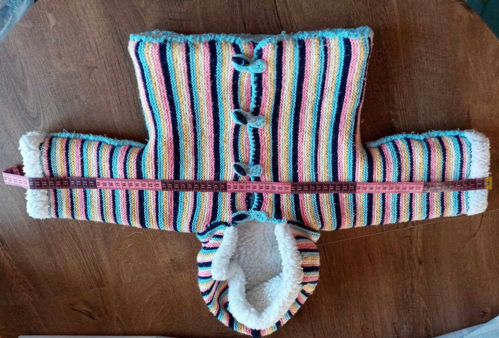 Sprzedam sweterek niemowlęcy