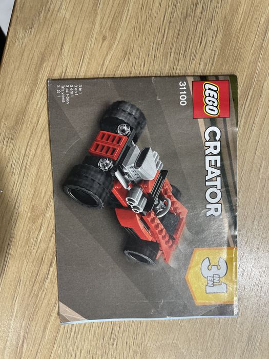 Lego Creator 31100