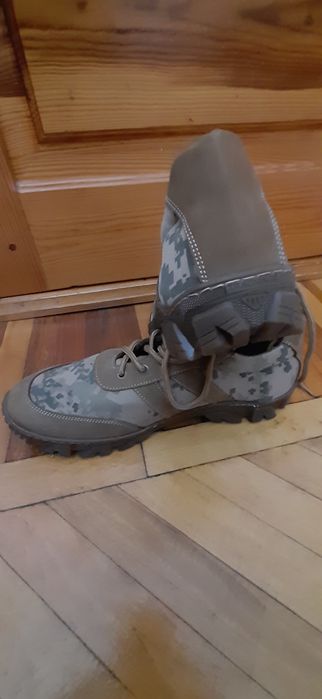 Тактичні кросівки чоловічі 44 р(38см) піксель літо,