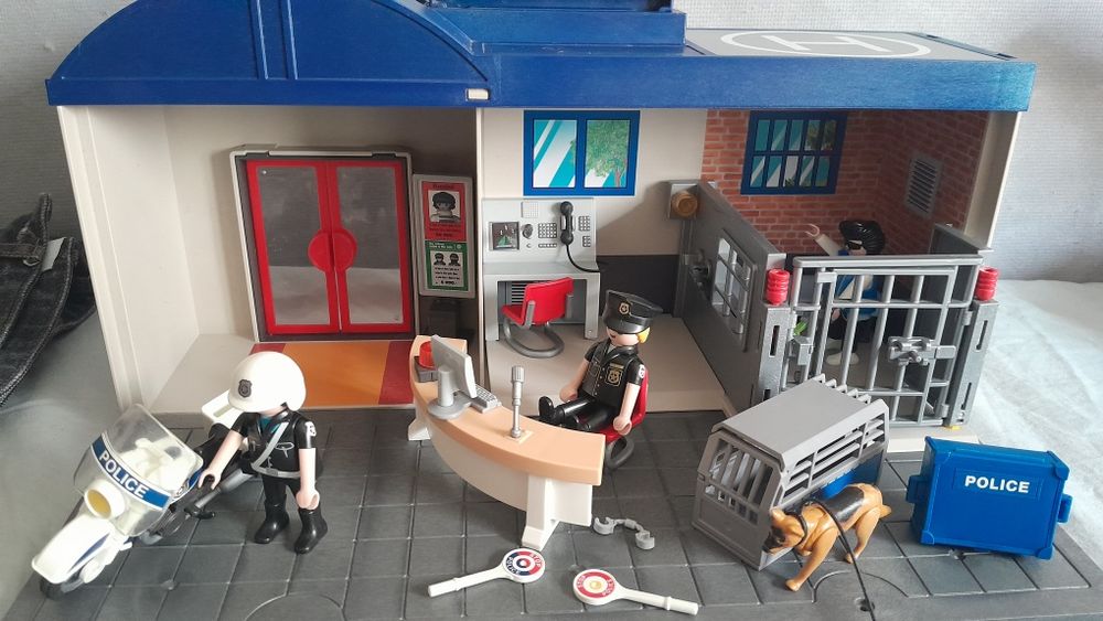 Esquadra da policia playmobil
