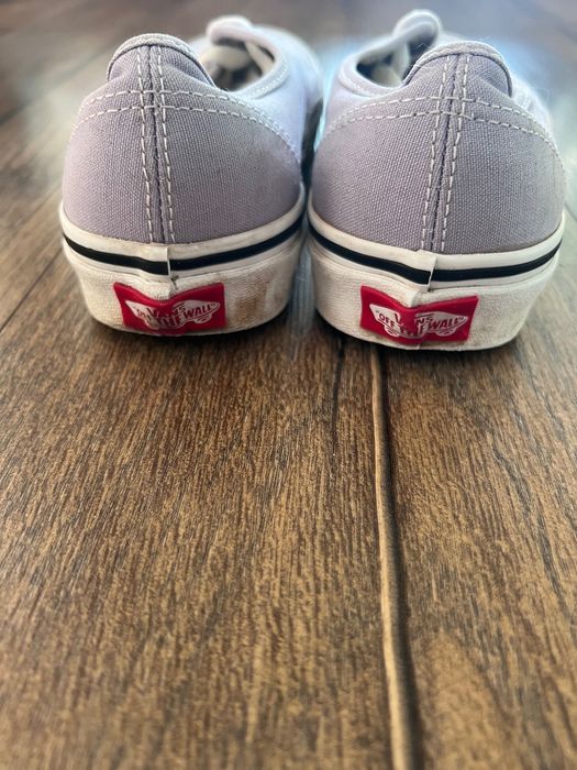 Lawendowe trampki Vans