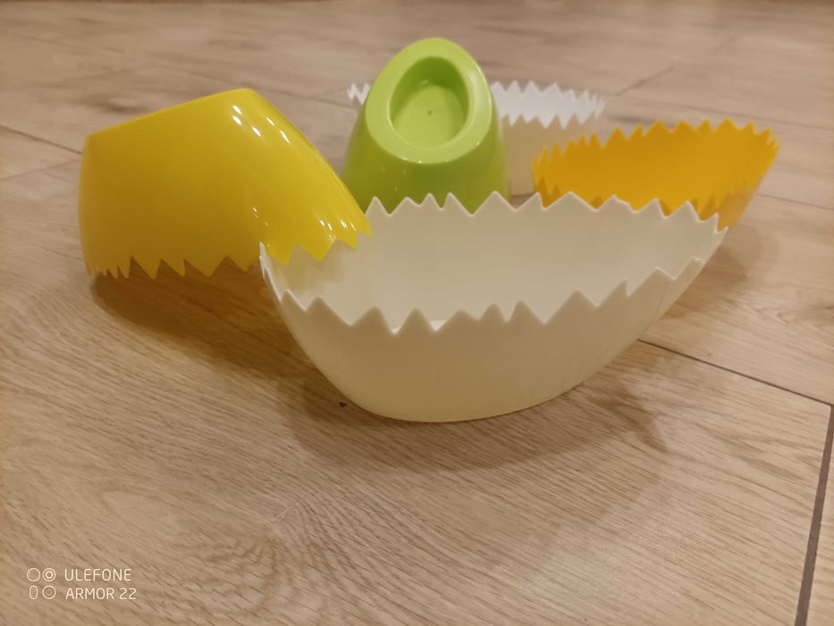 Skorupki miski Jajka Owal 21 cm BIAŁE ŻÓŁTE Wielkanocne
