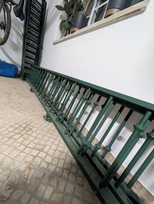 Lote de Vedação Alumínio (24 metros) – Sem Ferrugem – Estilo Clássico