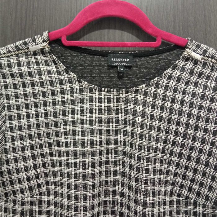 Bluzka Reserved  rozmiar 38 w kratkę